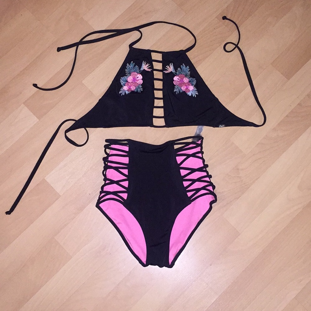 PINK VS Bathing suit